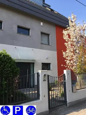 Das Gebäude in dem sich die Ferienwohnung befindet