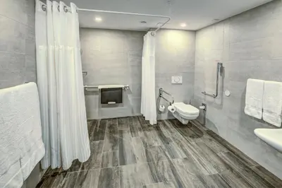 Ein Badezimmer in der Unterkunft Hilton Garden Inn Wiener Neustadt