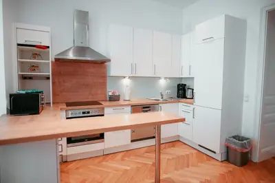 Küche/Küchenzeile in der Unterkunft Raimond Apartment Ottakring Top 14