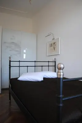 Ein Bett oder Betten in einem Zimmer der Unterkunft Kunsthaus Apartments