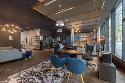 Ein Sitzbereich in der Unterkunft Adina Serviced Apartments Vienna