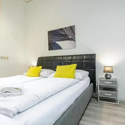 Bright 1BR Apt
