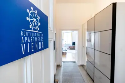 Ein Zertifikat, Auszeichnung, Logo oder anderes Dokument, das in der Unterkunft Boutique Prater Apartments Vienna ausgestellt ist