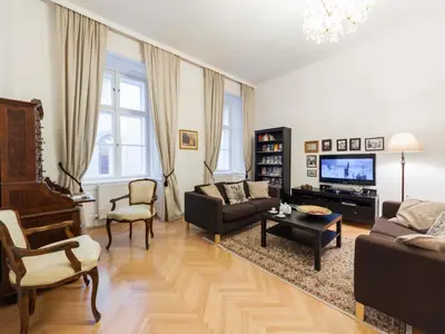 Ein Sitzbereich in der Unterkunft Elegant Vienna