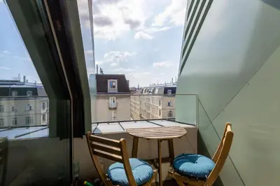 Ein Balkon oder eine Terrasse in der Unterkunft Julius 28 - Perfect Stay at Vienna's Central Charm