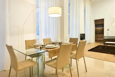 Ein Sitzbereich in der Unterkunft Central Luxury Apartment