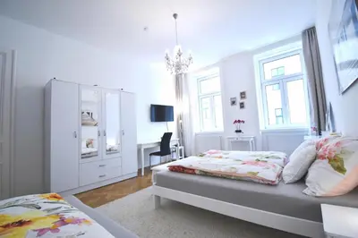 TV/Unterhaltungsangebot in der Unterkunft Cosy 3 Room Viennese Flat - 10min to City Center