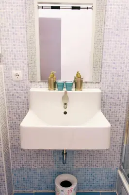 Ein Badezimmer in der Unterkunft Bright, central and stylish apartment