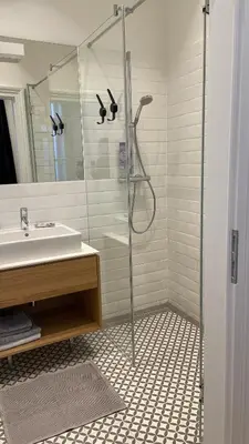 Ein Badezimmer in der Unterkunft Oskar Kokoschka - City Apartment Downtown Vienna