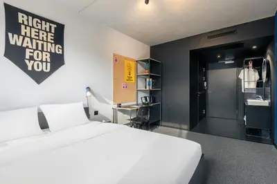 Ein Bett oder Betten in einem Zimmer der Unterkunft The Social Hub Vienna