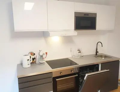 Grundriss der Unterkunft Rooftop Terrace, free garage parking and Pool!