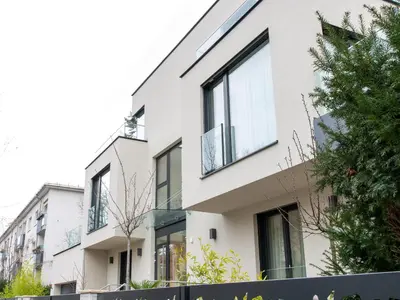 Das Gebäude in dem sich die Ferienwohnung befindet