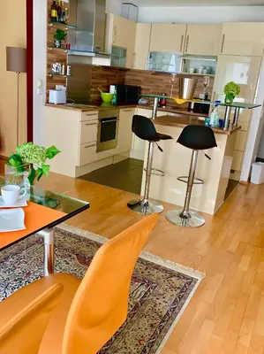 Küche/Küchenzeile in der Unterkunft Luxurious city apartment incl garage and terrace