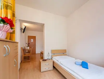 Ein Bett oder Betten in einem Zimmer der Unterkunft Hotel Waitz -Self Check In