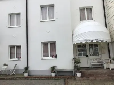 Das Gebäude in dem sich das Bed & Breakfast befindet