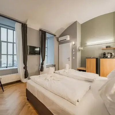 easy-flat Neustiftgasse - AC Studio Apartments near MuseumsQuartier
