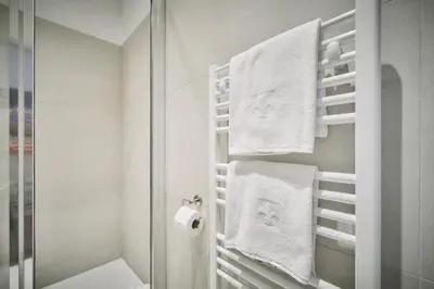Ein Badezimmer in der Unterkunft Urban Rooms Rathaus - Self Check-In