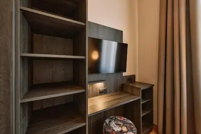 Die Bibliothek im Hotel