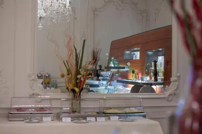 Getränke in der Unterkunft Austria Trend Hotel Schloss Wilhelminenberg Wien