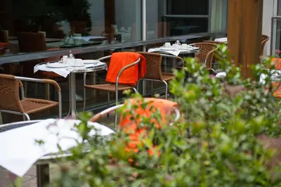 Ein Garten an der Unterkunft HEINhotel vienna airport
