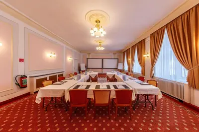 Der Geschäftsbereich oder Konferenzraum in der Unterkunft Hotel Bellevue Wien