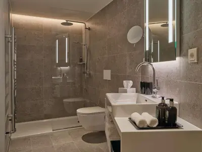 Ein Badezimmer in der Unterkunft Adina Apartment Hotel Vienna Belvedere