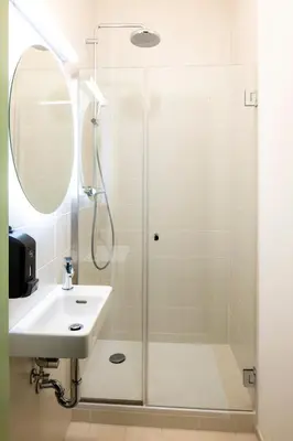 Ein Badezimmer in der Unterkunft JO&JOE Vienna