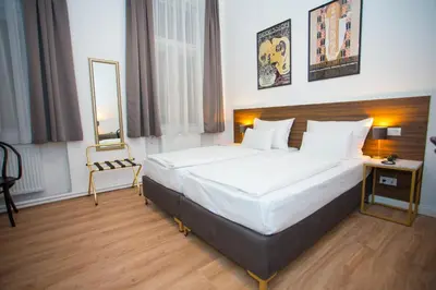 Ein Bett oder Betten in einem Zimmer der Unterkunft Private CENTRAL Vienna I Self Check In