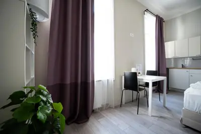 Ein Bett oder Betten in einem Zimmer der Unterkunft Bright ,cozy , central and cute studio in Vienna