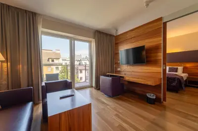 TV/Unterhaltungsangebot in der Unterkunft Pakat Suites