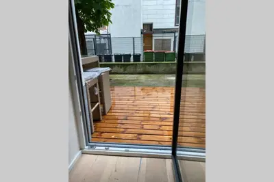 Ein Balkon oder eine Terrasse in der Unterkunft Atelier - Apartment with Garden