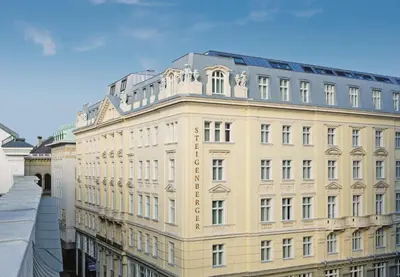 Das Gebäude in dem sich das Hotel befindet