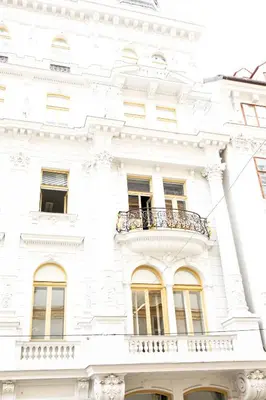 Das Gebäude in dem sich die Ferienwohnung befindet