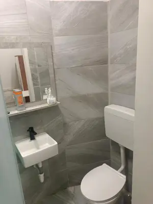 Ein Badezimmer in der Unterkunft Speedyrooms Vienna