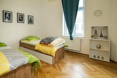 Ein Bett oder Betten in einem Zimmer der Unterkunft Raimond Apartment