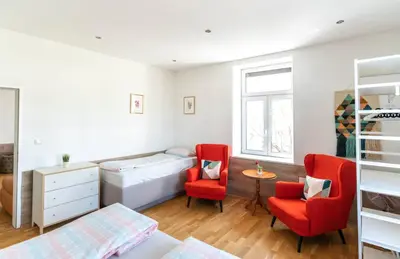 Ein Sitzbereich in der Unterkunft Comfortable Apartments Vienna 1100 with contactless Check-in