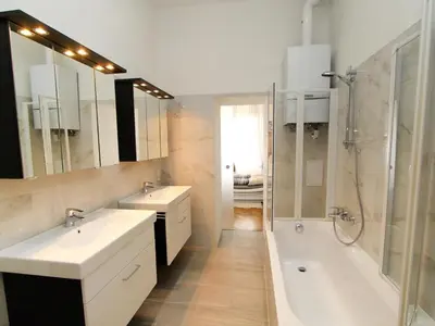 Ein Badezimmer in der Unterkunft Ferienwohnung Urban-Loritz