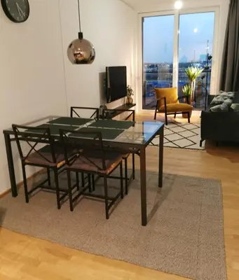 Ein Sitzbereich in der Unterkunft My TrIIIple Ferienwohnung zwischen City und Prater
