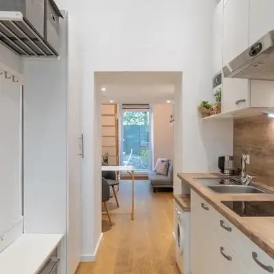 Thalia Garden Suites - 8 min to city center