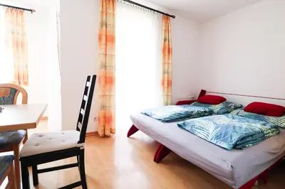 Ein Bett oder Betten in einem Zimmer der Unterkunft CozyNite Premium Apartment Schönbrunn 2