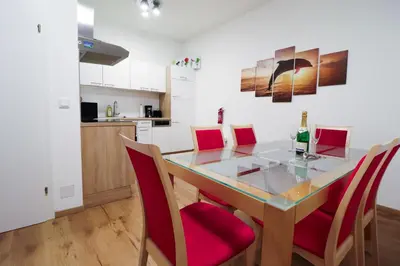 Küche/Küchenzeile in der Unterkunft CozyNite Premium Apartment Schönbrunn 1