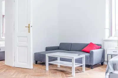 Ein Sitzbereich in der Unterkunft Classy 2BR Apt. w/ Exclusive Location near AKH