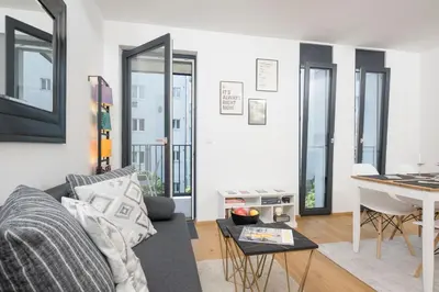 Ein Sitzbereich in der Unterkunft Ottakring Balcony Suite
