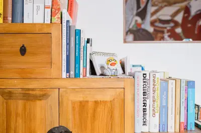 Die Bibliothek in der Ferienwohnung