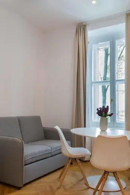 Ein Sitzbereich in der Unterkunft Beautiful Apartment City Center 4