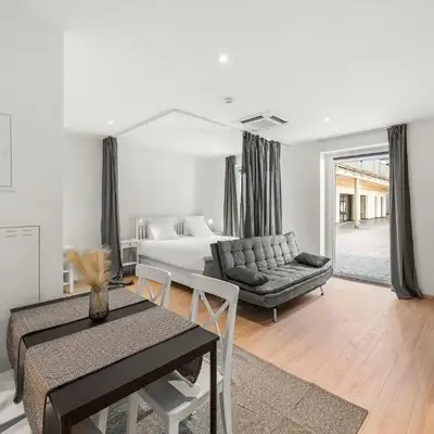 VibeStudio 404 - Central Vienna 1090 - 50m2 - Self Check-In - AC