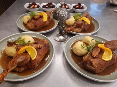 Essen im Gasthaus oder in der Nähe