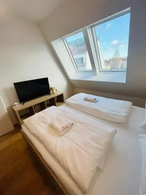 Ein Bett oder Betten in einem Zimmer der Unterkunft OrestaLiving - Penthouse with private terrace