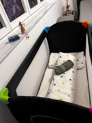 Ein Bett oder Betten in einem Zimmer der Unterkunft FAIRien from home