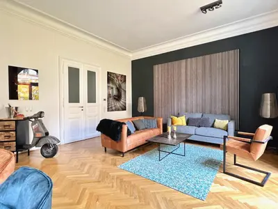 Ein Sitzbereich in der Unterkunft BELLE ART Design Suite im Herzen von Wien